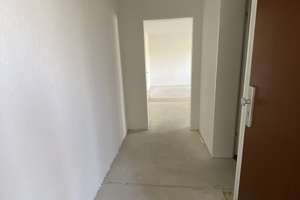 Großräumiges 1,5 Raum-Apartment mit neuem Badezimmer – Rotthauser Str. 155, 45884 Rotthausen, Gelsenkirchen – Vorschaubild 2