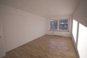 Stilvolle, vollst. renovierte 2-Zimmer-Wohnung mit Wohnküche und Balkon – Yorkstraße 1, 40476 Düsseldorf – Vorschaubild 9