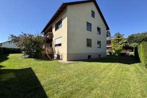 Gepflegtes Zweifamilienhaus in ruhiger Siedlungslage in Altdorf! – Die vollständige Adresse der Immobilie erhältst du vom Anbieter., 84032 Altdorf – Vorschaubild 3