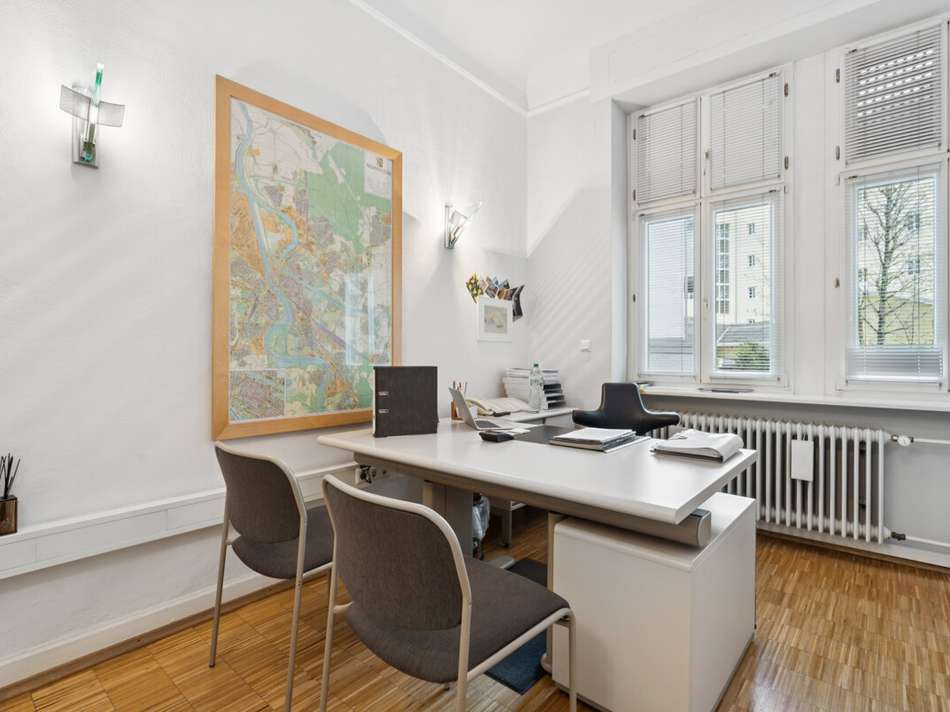 Büro 2