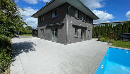 Bild von Attraktive Stadtvilla mit separatem Bürogebäude