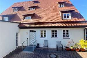 Außergewöhnliches Wohn- und Geschäftshaus mit besonderem Charme in Nürnberg-Buch – Die vollständige Adresse der Immobilie erhältst du vom Anbieter., 90427 Buch, Nürnberg – Vorschaubild 1