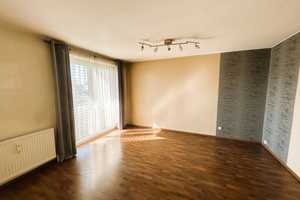2-Zimmer-Eigentumswohnung mit Balkon in zentraler Lage von Salzgitter-Krähenriede – Salzgitter – Vorschaubild 2