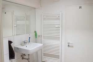 ++ EXKLUSIVE ALTBAU-MAISONETTE MIT DACHTERRASSE UND AUSBLICK ++ TOP LAGE – Alexandrastr 17, 65187 Südost, Wiesbaden – Vorschaubild 17