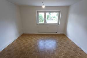 Frisch modernisierte 3 Zimmer-Wohnung mit Balkon in München – Max-Wönner-Straße 30, 80995 Lerchenau-West, München – Vorschaubild 3