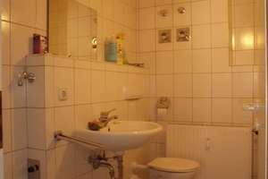 Stilvoll modernisiert: 2-Zimmer-Wohnung in Ingolstadt – Schultheißstraße 41, 85049 Friedrichshofen-Hollerstauden, Ingolstadt – Vorschaubild 6