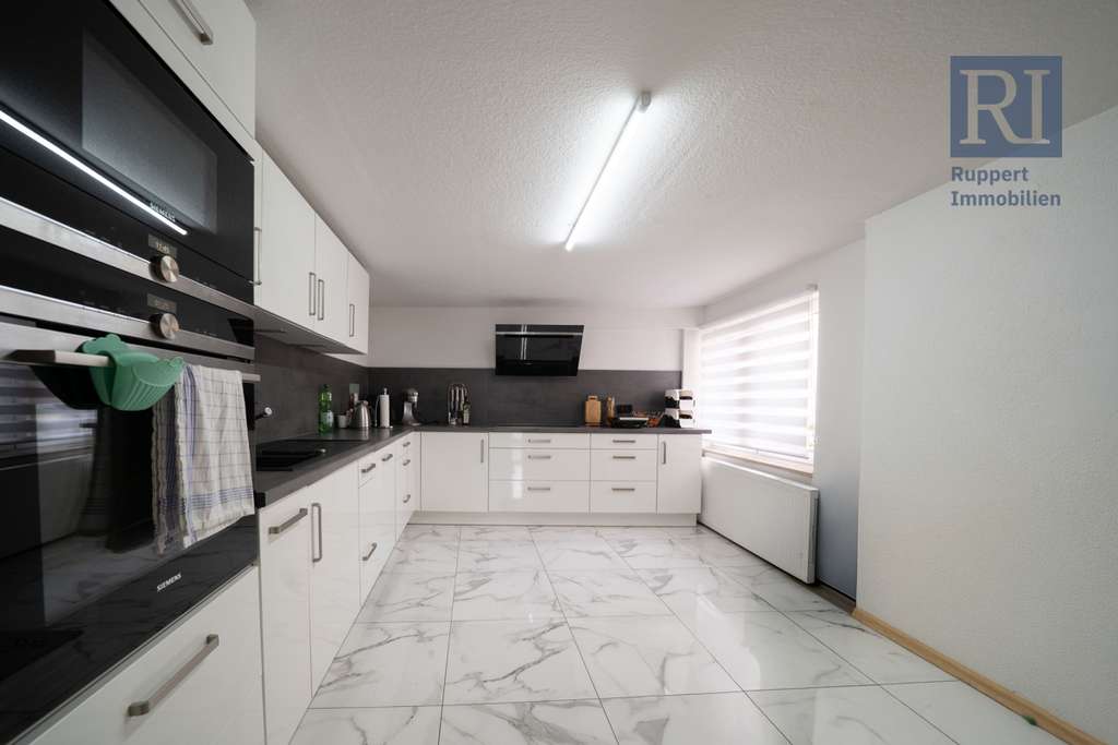 Immobilie in Külsheim - Einfamilienhaus mit großzügigen Eckgrundstück - Bild 4