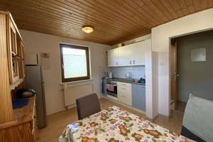 Ansprechendes Zweifamilienhaus in ruhiger Lage von Schwaikheim – Die vollständige Adresse der Immobilie erhältst du vom Anbieter., 71409 Schwaikheim – Vorschaubild 5