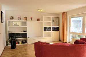 Großzügiges Reiheneckhaus in Eriskirch: 159 m² Wohnkomfort für die Familie – Teilmöbliert – Mozartstraße 28, 88097 Eriskirch – Vorschaubild 2