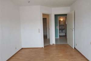 Gemütliche 1-Zimmer-Wohnung mit EBK und Stellplatz – Die vollständige Adresse der Immobilie erhältst du vom Anbieter., 72585 Riederich – Vorschaubild 2