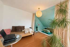 Seltene Gelegenheit! Interessante 2,5 Zimmer-Wohnung mit Balkon in Stuttgart!  – 70567 Möhringen-Ost, Stuttgart – Vorschaubild 4