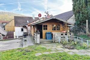 *KURZFRISTIG BEZIEHBAR* Viel Platz bietendes, gepflegtes Haus mit Anbau, Balkon, Terrasse, Hoffläch – Die vollständige Adresse der Immobilie erhältst du vom Anbieter., 97486 Königsberg in Bayern – Vorschaubild 10