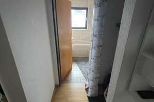 Top gepflegte 2 Zimmer Wohnung mit einer EBK, Balkon sowie Stellplatz in 71139 Ehningen, WM ca: 885€ – Steinstr. 34, 71139 Ehningen – Vorschaubild 19
