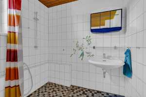 Ihr neues Zuhause mit großem Garten und Freiraum! – Oberbergischer Kreis – Vorschaubild 9
