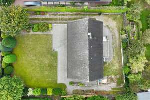COURTAGEFREIES Einfamilienhaus mit Ausbaupotential auf großem Grundstück – Die vollständige Adresse der Immobilie erhältst du vom Anbieter., 28355 Oberneuland, Bremen – Vorschaubild 27