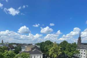 3-Zimmerwohnung im Ärztehaus mit Terrasse und einem Ausblick über die Stadt – Südwall 2-4, 47798 Stadtmitte, Krefeld – Vorschaubild 1