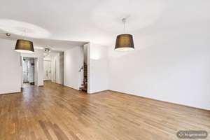 Exklusives Familien-Townhouse in begehrter Lage – Die vollständige Adresse der Immobilie erhältst du vom Anbieter., 40549 Heerdt, Düsseldorf – Vorschaubild 6