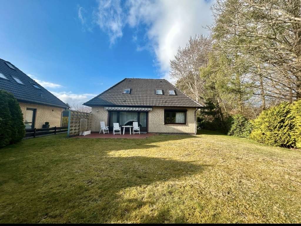 Immobilie in Ellerbek - Einfamilienhaus mit Garage in Ellerbek, 5 Zimmer - Bild 0