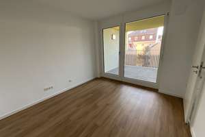 Attraktive 3-Zimmer-Wohnung mit Einbauküche und Loggia in Nürnberg Gleißhammer – Zerzabelshofstraße 15, 90478 Ludwigsfeld, Nürnberg – Vorschaubild 4