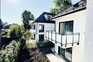 Klar geschnittene 2-Zimmer-Wohnung mit Balkon und Aufzug