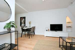 Wunderschön und stilvoll möblierte Wohnung mit Balkon im beliebten Stuttgarter Westen – Die vollständige Adresse der Immobilie erhältst du vom Anbieter., 70563 Hölderlinplatz, Stuttgart – Vorschaubild 10