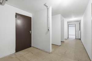 Reiheneckhaus in München / Einmalige Raumaufteilung / 5 Zimmer, Garten & viel Potenzial und TG-Platz – Die vollständige Adresse der Immobilie erhältst du vom Anbieter., 81673 Echarding, München – Vorschaubild 34