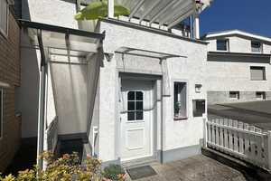 "Klein & Fein- vielleicht bald Dein" Kleines Einfamilienhaus in Hofschaft Lindenhof in SG- Höhscheid – Lindenhof 18, 42657 Solingen – Vorschaubild 1