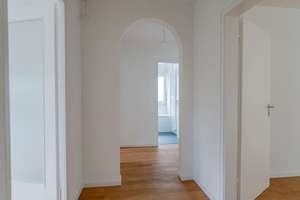 Modernisierte 3,5-Zimmer-Wohnung im Ortskern von S-Möhringen – Die vollständige Adresse der Immobilie erhältst du vom Anbieter., 70567 Möhringen-Mitte, Stuttgart – Vorschaubild 2