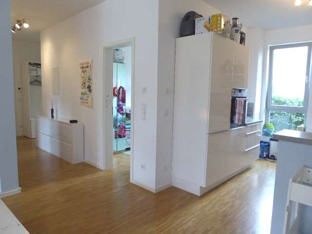 Schicke 3-Zimmer Gartenwohnung...V-E-R-M-I-E-T-E-T image 5