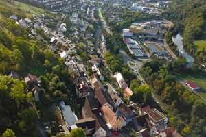 "Verträumtes Wohnen mit Ausbaumöglichkeiten: Entdecken Sie das Potenzial dieser Immobilie" – Künzelsau, Hohenlohekreis, 74653 Hohenlohekreis – Vorschaubild 8