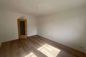 Apartment zum wohlfühlen, deine neue 1 Zimmer Wohnung | EBK auf Wunsch – Eckersbacher Höhe 80, 8066 Eckersbacher Höhe (E1-E4), Zwickau – Vorschaubild 2