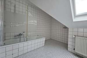 2-Zimmer-Dachgeschoss-Wohnung - befristet bis 31.12.2028 – Die vollständige Adresse der Immobilie erhältst du vom Anbieter., 69121 Handschuhsheim, Heidelberg – Vorschaubild 5