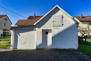 Charmantes Zweifamilienhaus in ruhiger Wohnlage – Hohenlohekreis – Vorschaubild 5