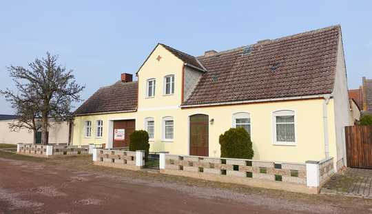 Bild von Bauernhaus in der grünen Altmark