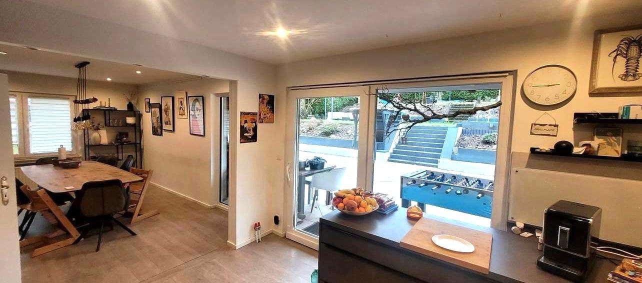 Immobilie in Ronneburg - Modernes Zweifamilienhaus mit hochwertiger Ausstattung zu verkaufen - Bild 6