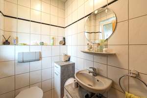 Zwei Einfamilienhäuser in Bümmerstede mit vielseitigen Nutzungsmöglichkeiten – Die vollständige Adresse der Immobilie erhältst du vom Anbieter., 26133 Bümmerstede, Oldenburg (Oldenburg) – Vorschaubild 46