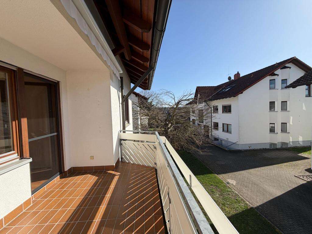 Immobilie in Endingen - Ihr neues Zuhause: Lichtdurchflutete 3-Zimmer-Wohnung in Endingen - Bild 2