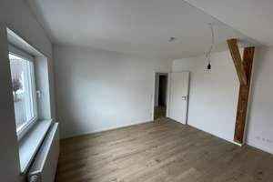 Moderne 3-Zimmer-Dachgeschosswohnung (ca. 120 m²) mit Balkon, Garage & großem Garten in Rettigheim – Gotthard-Schuler-Str. 19, 69242 Mühlhausen – Vorschaubild 8
