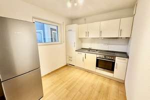 Provisionsfrei. Freiburg-Zähringen: Moderne Studentenwohnung mit zwei separaten Zimmern – 79108 Zähringen, Freiburg im Breisgau – Vorschaubild 3