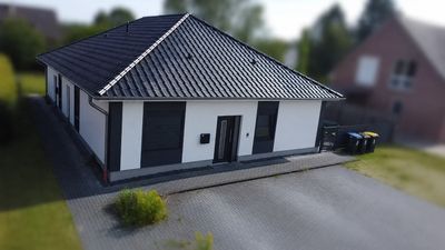 Attraktives Zweifamilienhaus mit flexibler Nutzung - Eigennutzung und Kapitalanlage ideal kombiniert