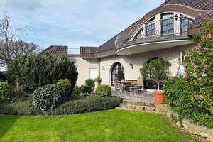 Elegantes Architekten 1 - 2 Familienhaus mit schönem Garten – Die vollständige Adresse der Immobilie erhältst du vom Anbieter., 37075 Nordstadt, Göttingen – Vorschaubild 14