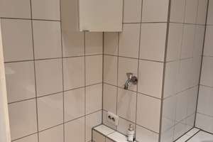 "Charmanter Altbau: 3-Zimmer-Wohnung in Grafenberg" - Balkon zum Garten – Simrockstr. 44, 40235 Grafenberg, Düsseldorf – Vorschaubild 18