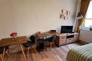 Hochwertig saniert und möblierte 1 Zimmer- Wohnung in bester Lage von Düsseldorfer Hafen – Die vollständige Adresse der Immobilie erhältst du vom Anbieter., 40219 Unterbilk, Düsseldorf – Vorschaubild 9