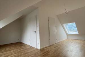 Neubau Reihenhaus mit historischem Ambiente – Alte Neusser Landstr. 241A, 50769 Worringen, Köln – Vorschaubild 5
