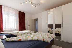 Gut Geschnittene Wohnung mit Balkon und Aufzug | Nähe MHH – Meitnerstraße 2, 30627 Groß-Buchholz, Hannover – Vorschaubild 2