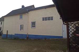 Von Privat Großzügiges Haus mit Garage in Butzbach, Nieder Weisel – Die vollständige Adresse der Immobilie erhältst du vom Anbieter., 35510 Butzbach – Vorschaubild 3