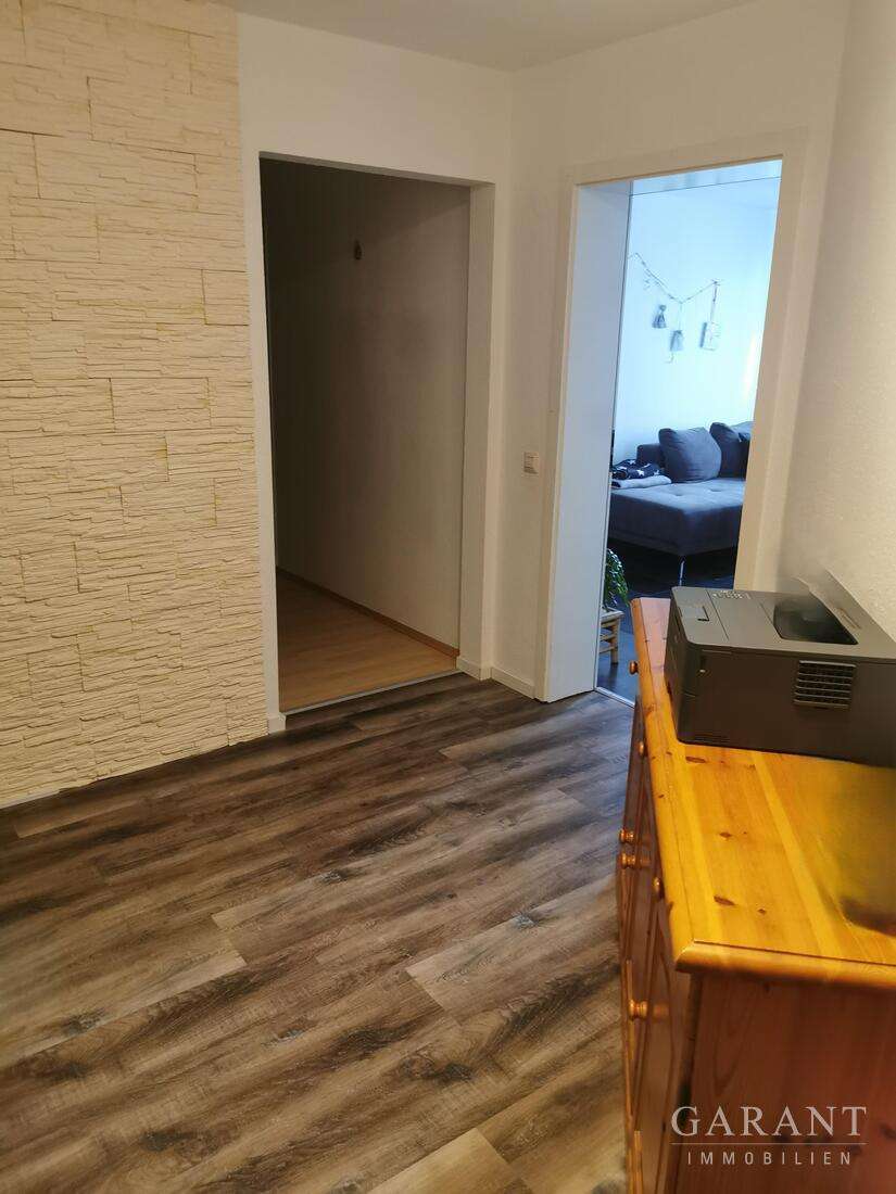 Immobilie in Berglen - Ländliche 4-Zimmer-Erdgeschoss-Wohnung mit Terrasse, Balkon und Weitblick - Bild 4