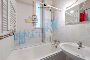Top-Lage Stuttgart-West:
Stilvolle 3-Zi.-Altbau-Wohnung nahe Feuersee & exzellenter Infrastruktur! – Die vollständige Adresse der Immobilie erhältst du vom Anbieter., 70193 Kräherwald, Stuttgart – Vorschaubild 11