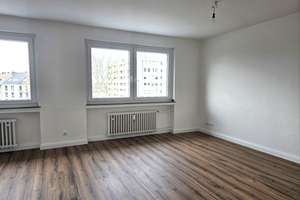 **Bezugsfertige und helle 2-Zimmer zentral im Südostviertel**
