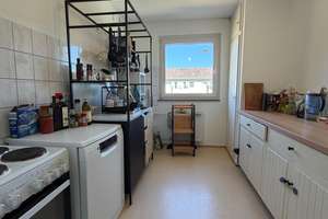 **2-ZKB mit Süd-Ost Balkon u. Badewanne** – Die vollständige Adresse der Immobilie erhältst du vom Anbieter., 65199 Biebrich, Wiesbaden – Vorschaubild 4